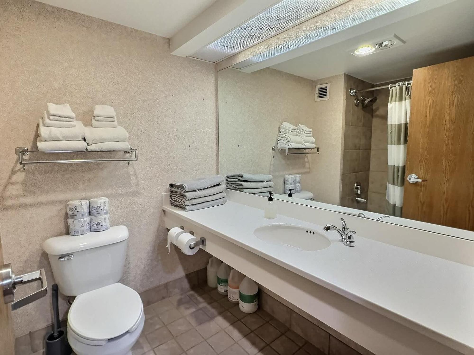 565 Perfect Location With Pool And Hot Tub Holiday home